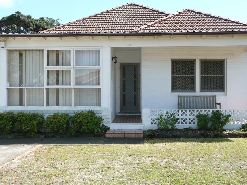 1/130 RUSSELL AVENUE, Dolls Point NSW 2219
