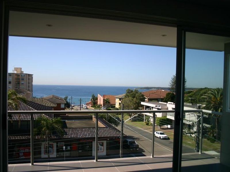 27 EWOS PARADE, Cronulla NSW 2230