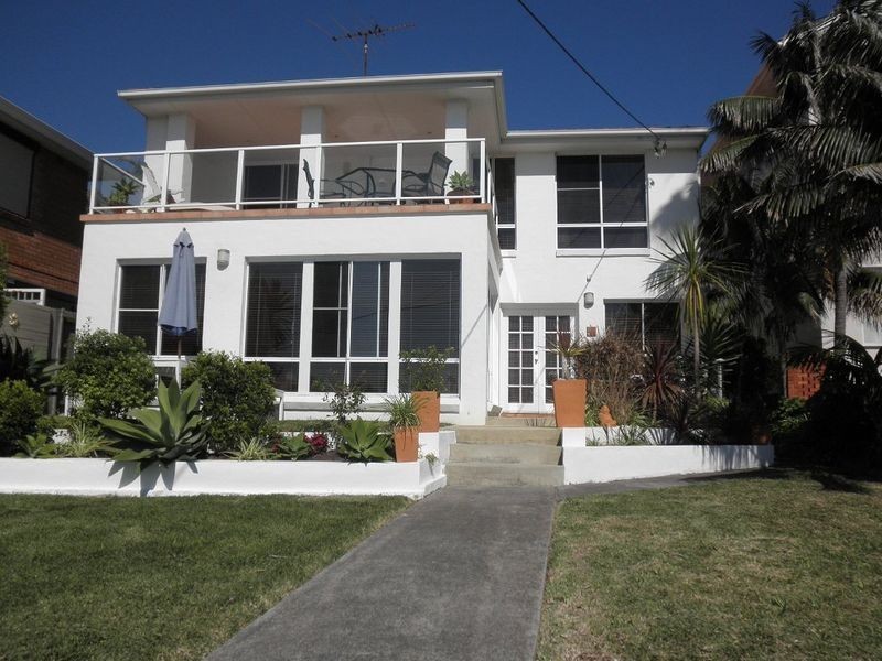 64 THE ESPLANADE, Cronulla NSW 2230