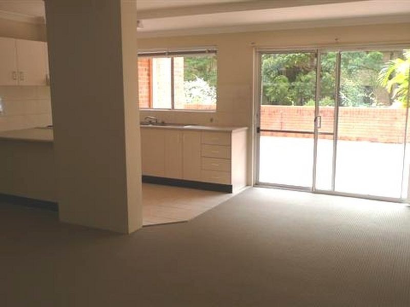 2/651 PRINCES HIGHWAY, Sutherland NSW 2232