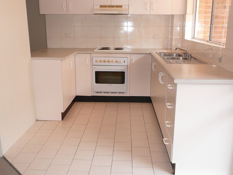 2/651 PRINCES HIGHWAY, Sutherland NSW 2232