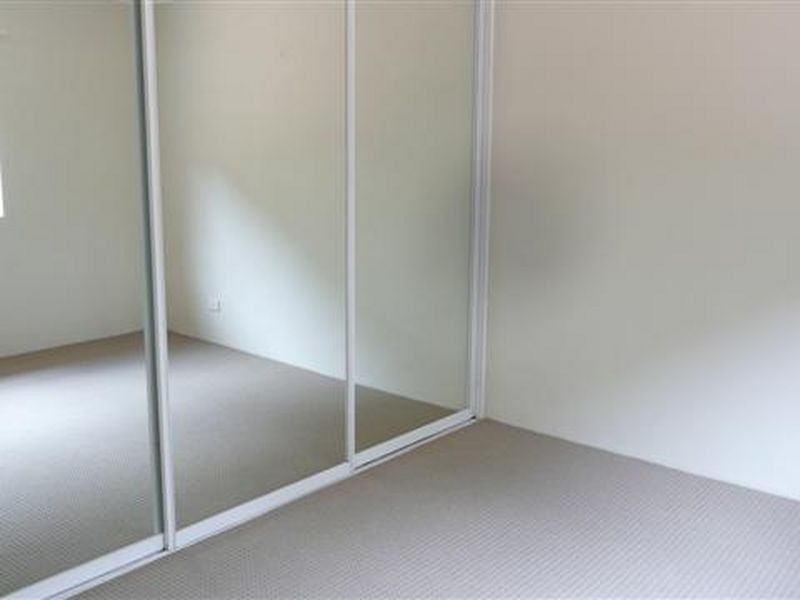 2/651 PRINCES HIGHWAY, Sutherland NSW 2232