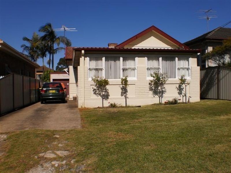 18 CARONIA AVENUE, Cronulla NSW 2230