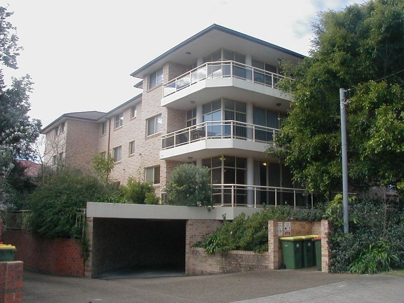 2/33-35 BURKE ROAD, Cronulla NSW 2230