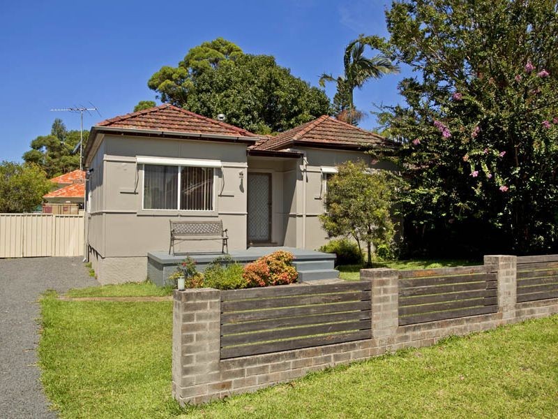 12 DOLANS ROAD, Woolooware NSW 2230