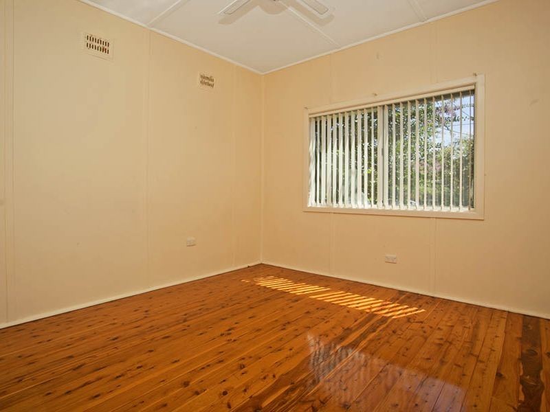 12 DOLANS ROAD, Woolooware NSW 2230