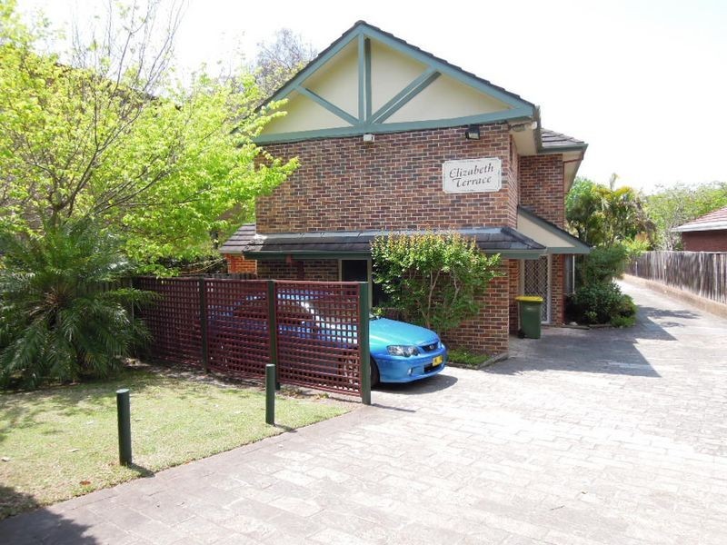 1/112 KIORA ROAD, Miranda NSW 2228