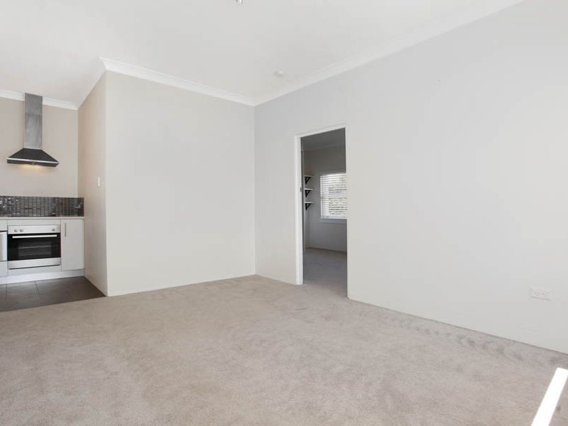 4/33 WILLS ROAD, Cronulla NSW 2230