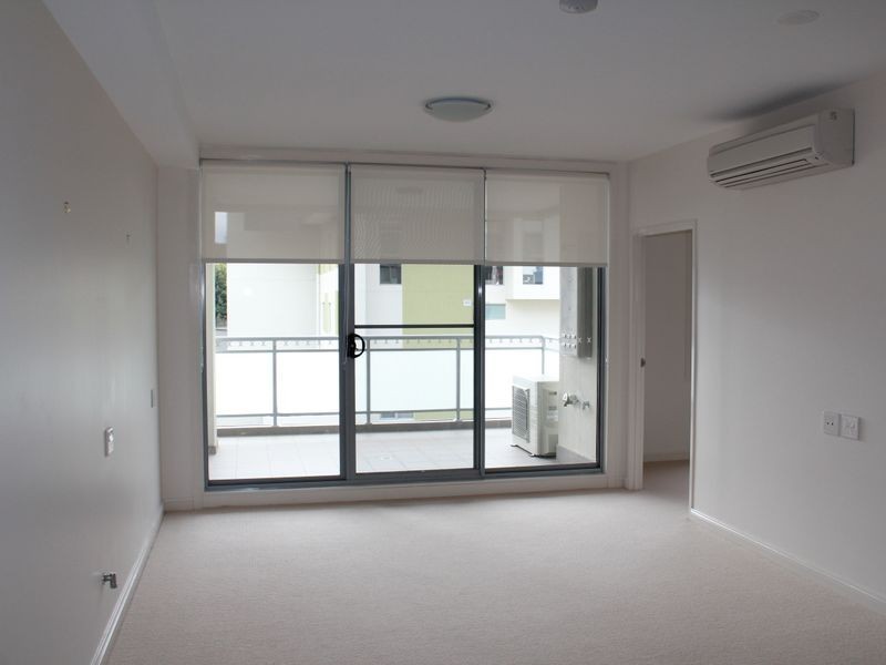53 MERTON STREET, Sutherland NSW 2232