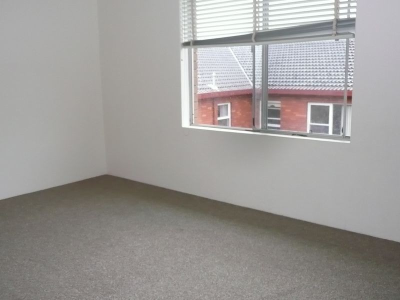 6/150 RUSSELL AVENUE, Dolls Point NSW 2219