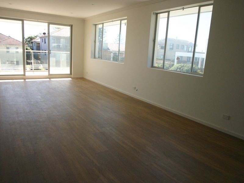 6/8 TULLIMBAR ROAD, Cronulla NSW 2230