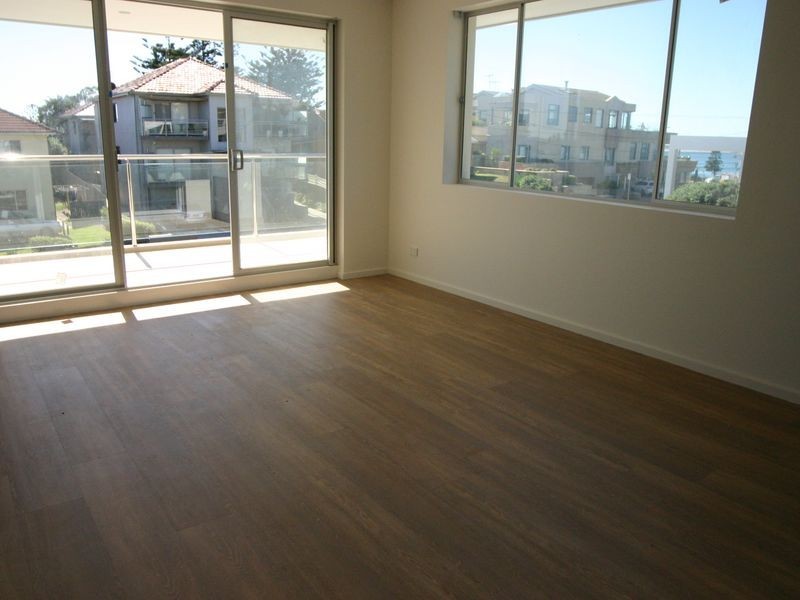 6/8 TULLIMBAR ROAD, Cronulla NSW 2230