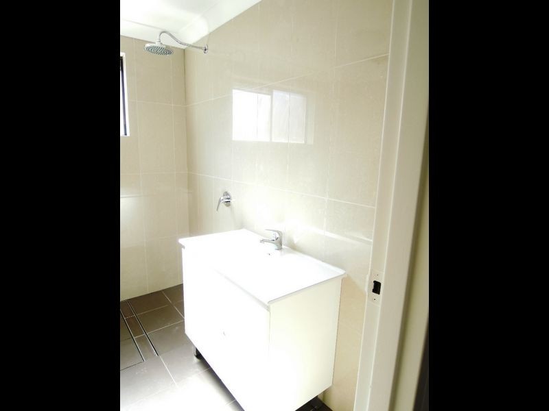 2/17 CARONIA AVENUE, Cronulla NSW 2230