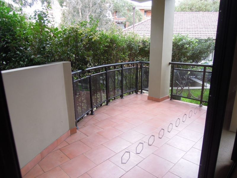 2/30-32 Burke Road, Cronulla NSW 2230