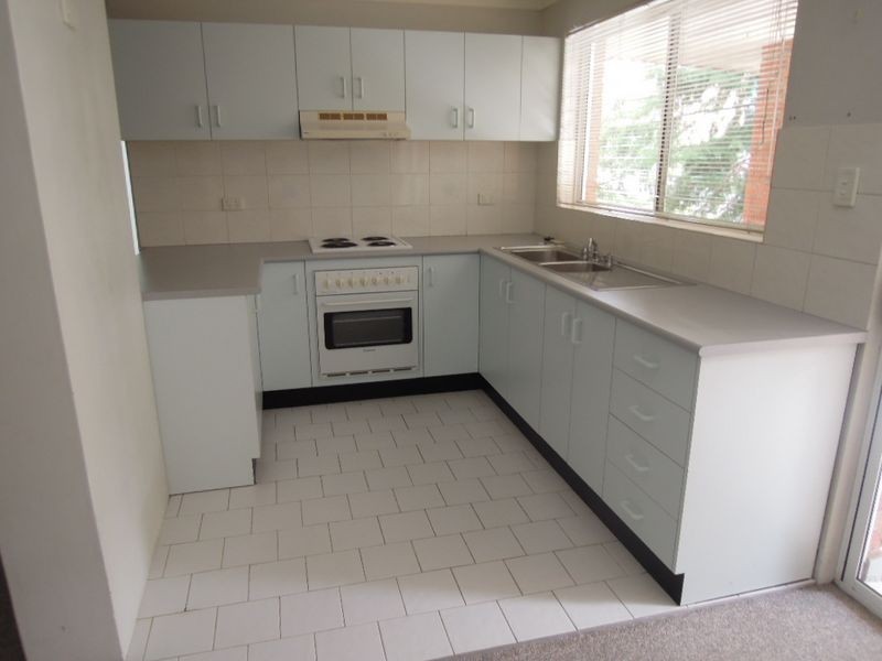 12/60 Glencoe STREET, Sutherland NSW 2232