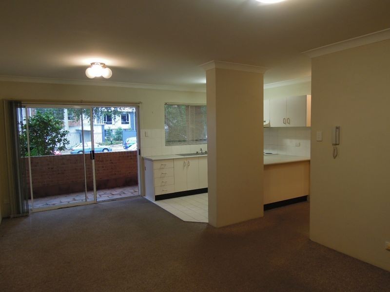1/53a Auburn Street, Sutherland NSW 2232