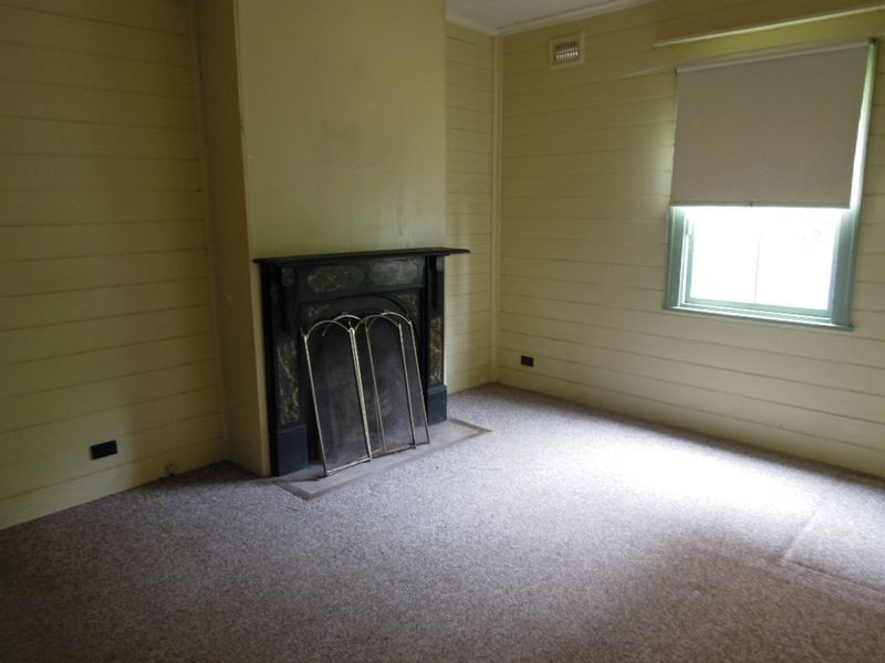56 Glencoe Street, Sutherland NSW 2232