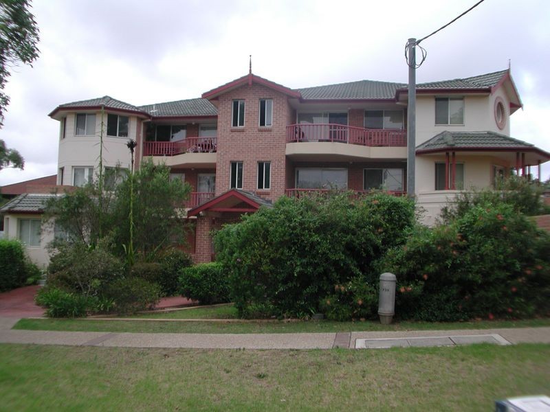 15/58 GLENCOE STREET, Sutherland NSW 2232