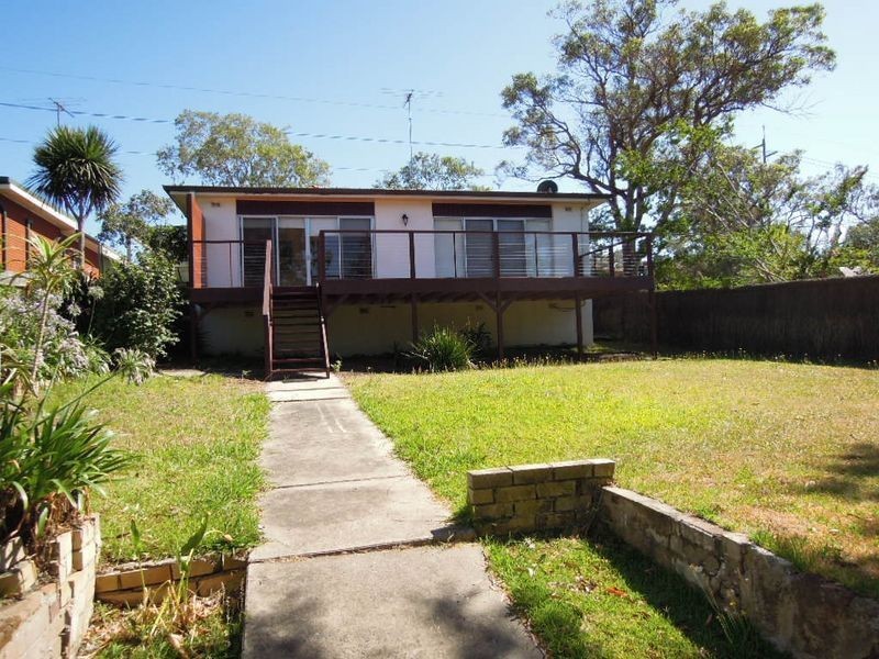 106 PRESIDENT AVENUE, Caringbah NSW 2229