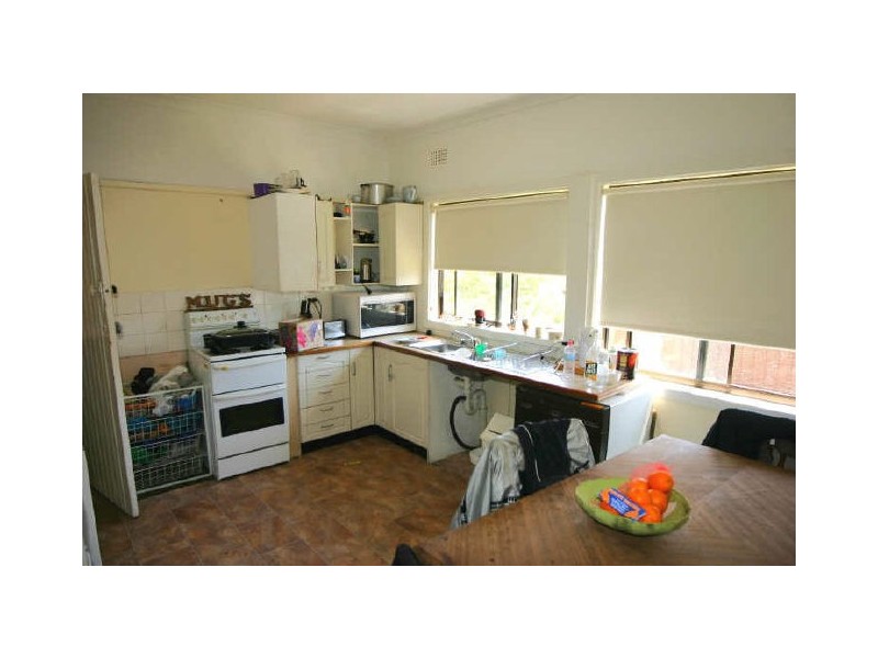 55 Linden Street, Sutherland NSW 2232