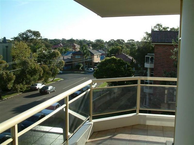 8/33-35 Burke Road, Cronulla NSW 2230