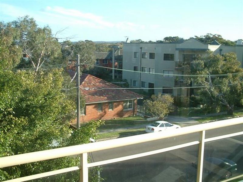 8/33-35 Burke Road, Cronulla NSW 2230