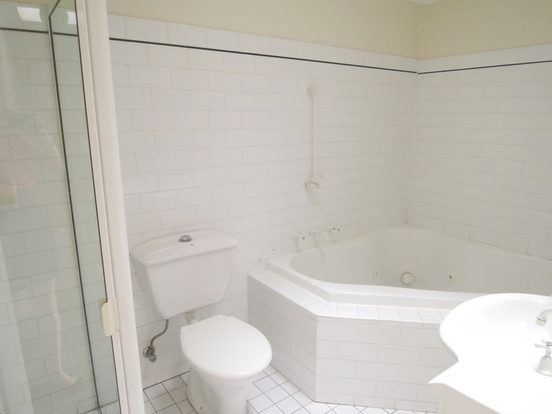 5/41 Gannons Road, Caringbah NSW 2229