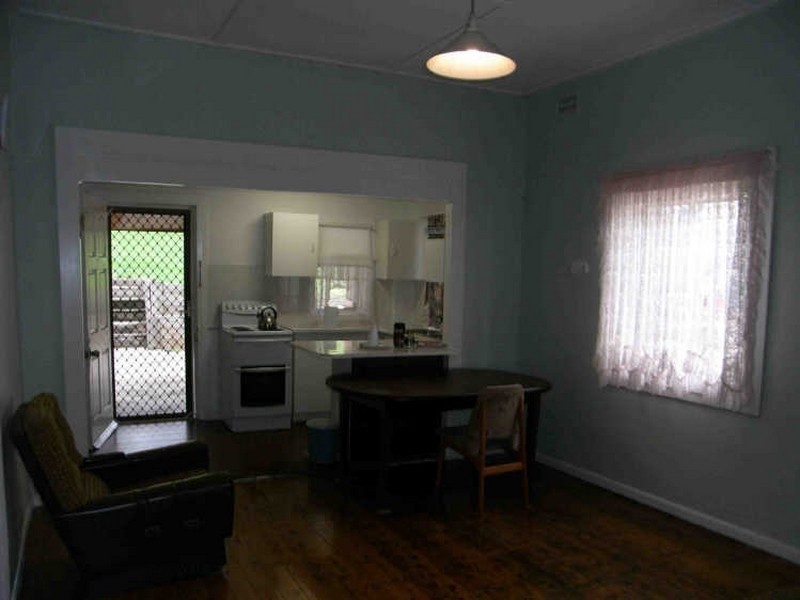 33 Fitzgerald Street, Cringila NSW 2502