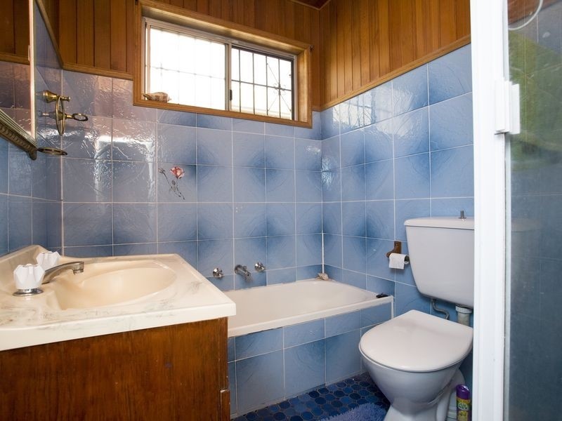 16 Flinders Road, Woolooware NSW 2230