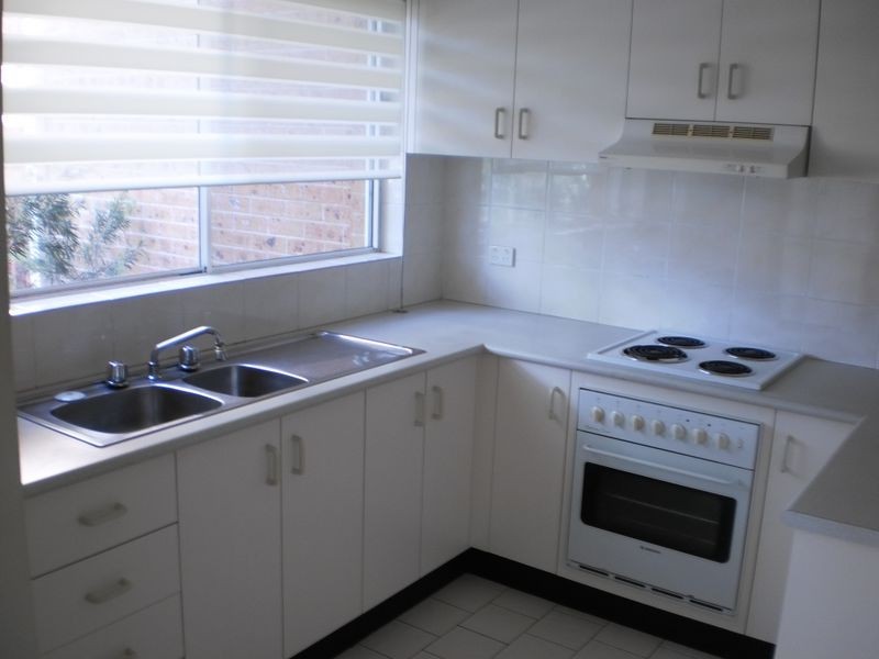 17/58 GLENCOE STREET, Sutherland NSW 2232