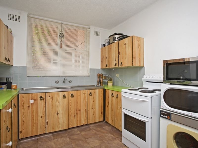 2/110 Kingsway, Woolooware NSW 2230