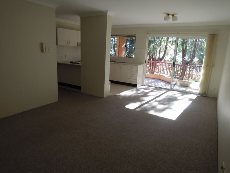 8/60 GLENCOE STREET, Sutherland NSW 2232
