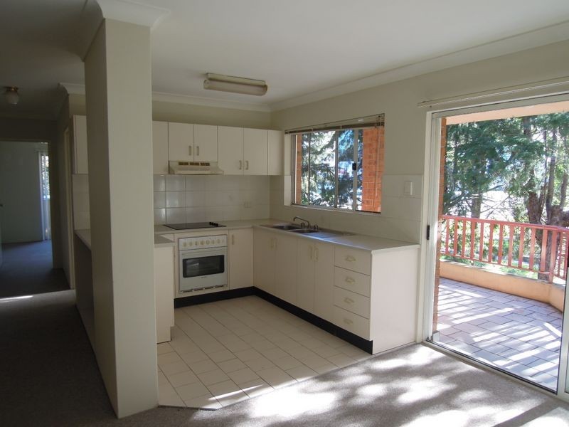 8/60 GLENCOE STREET, Sutherland NSW 2232