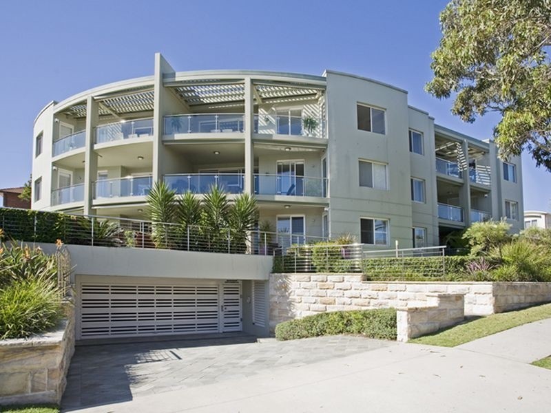 10/4 Mentone Avenue, Cronulla NSW 2230