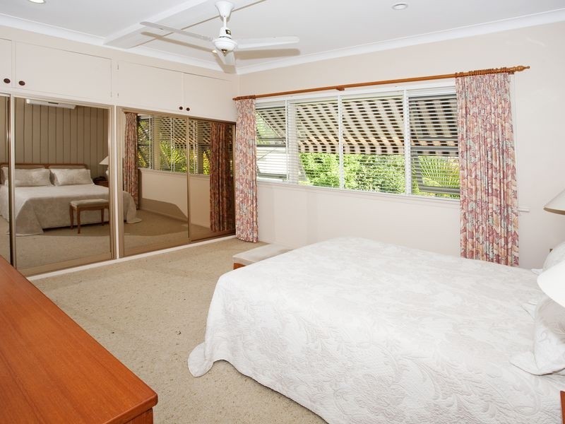 10 Ballar Avenue, Gymea Bay NSW 2227