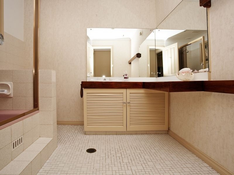 10 Ballar Avenue, Gymea Bay NSW 2227