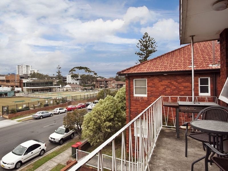 3/5 Wilbar Avenue, Cronulla NSW 2230