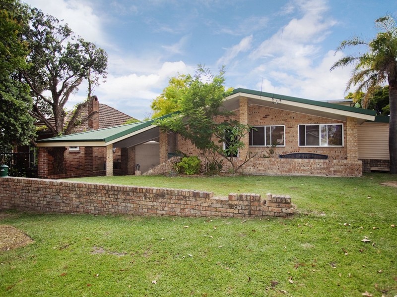 4 Hughes Street, Woolooware NSW 2230