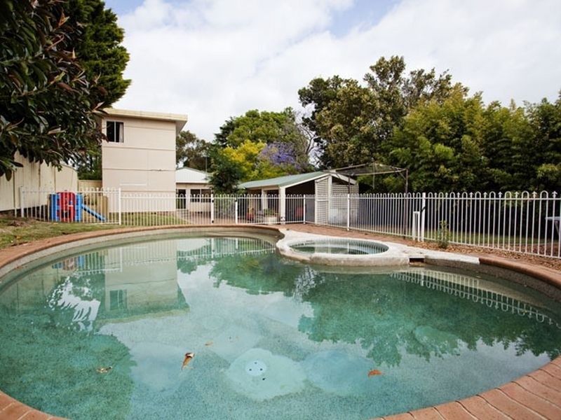 4 Hughes Street, Woolooware NSW 2230