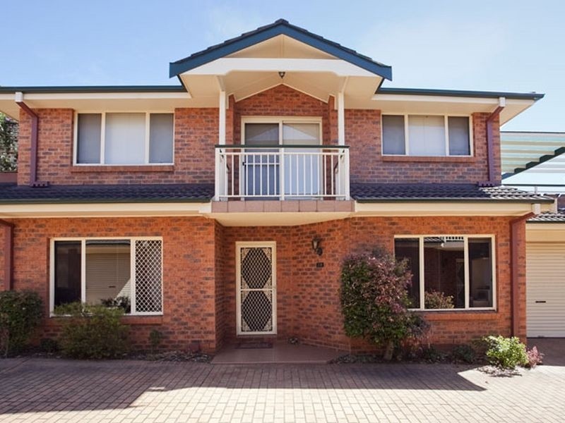 38/4-8 Wallumatta Road, Caringbah NSW 2229