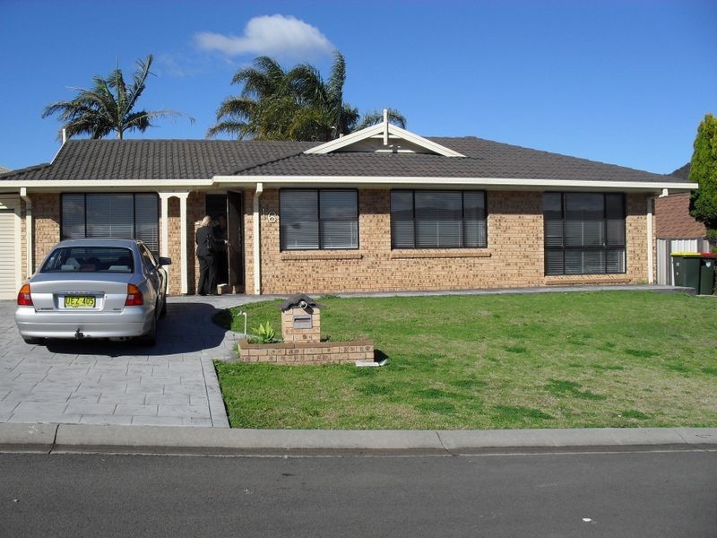 16 Roper Road, Albion Park NSW 2527