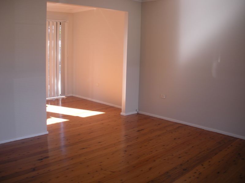 26 Melaleuca Avenue, Dapto NSW 2530