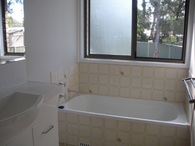 26 Melaleuca Avenue, Dapto NSW 2530