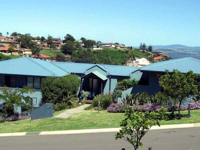4 Osprey Drive, Berkeley NSW 2506