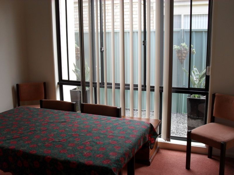 6 Bridgewater Drive, Horsley NSW 2530