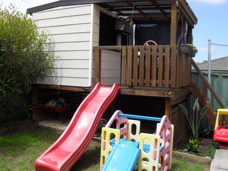 6 Bridgewater Drive, Horsley NSW 2530