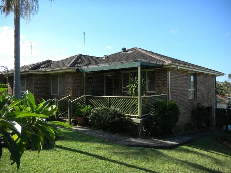 2 Darly Avenue, Kanahooka NSW 2530