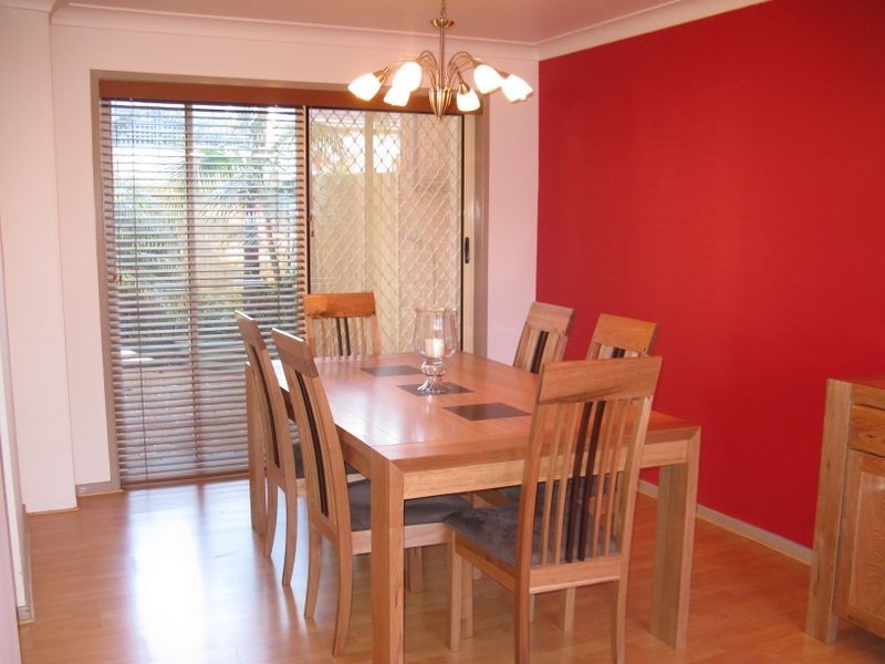 6 Kevin Road, Albion Park NSW 2527