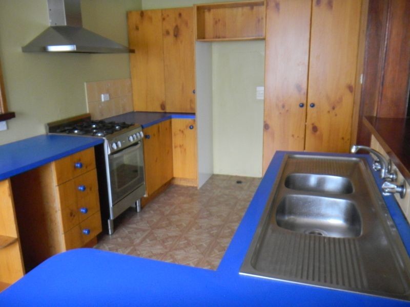 127 Kanahooka Road, Kanahooka NSW 2530