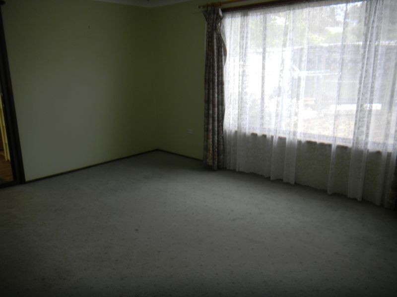 127 Kanahooka Road, Kanahooka NSW 2530